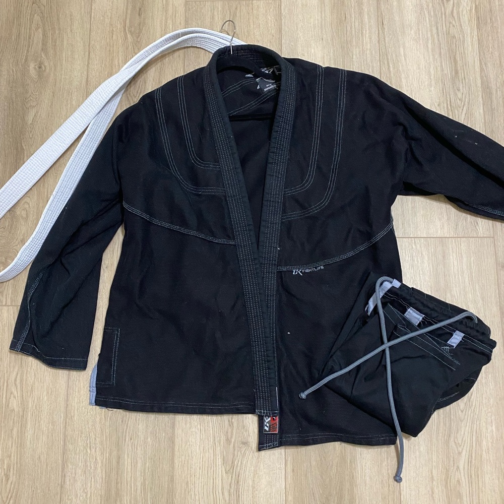 Joy Jitsu Gi A4